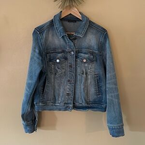 Universal Standard Kelsey denim jacket XS 10 12 oversized cropped blue jean